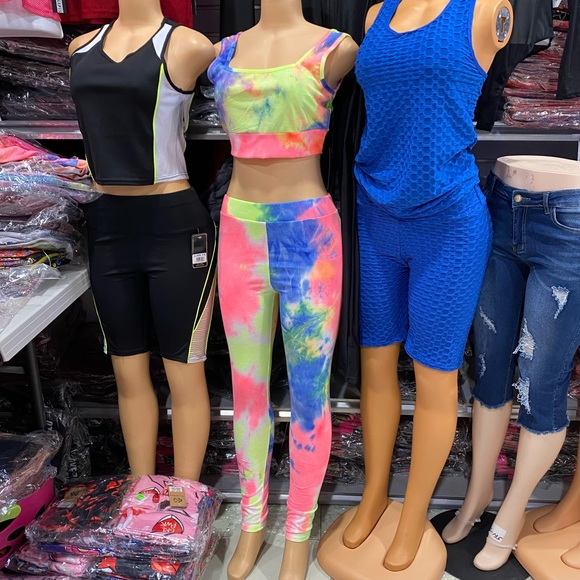 Stylish 2pc Set - Picture 2 of 7